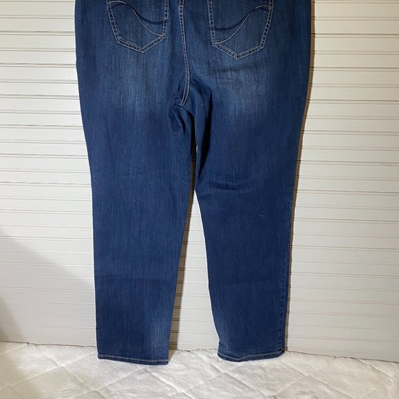 Lane Bryant Mid Rise Straight Jean Size 20 - Picture 3 of 6